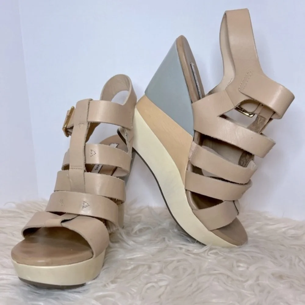 DIANE von FURSTENBERG Colorblock Platform Wedge‎ Sandals in Oceana Size 8.5